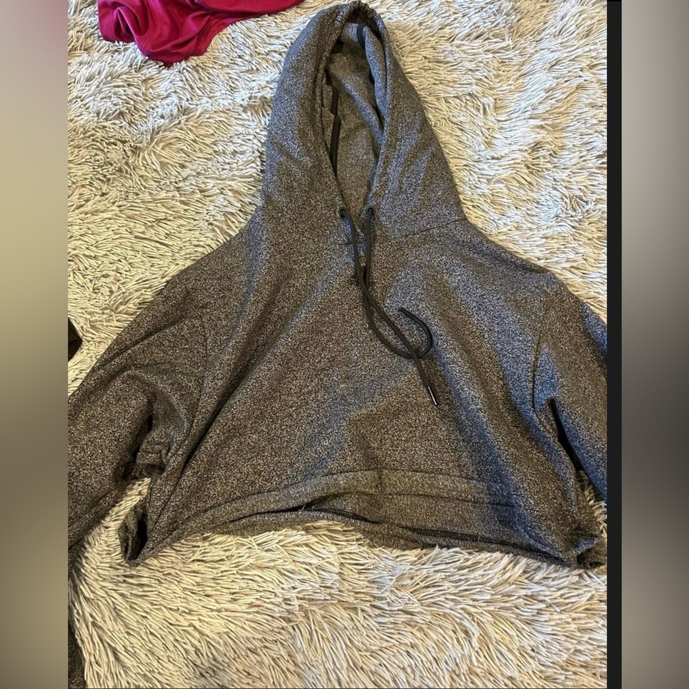 Cropped Hoodie